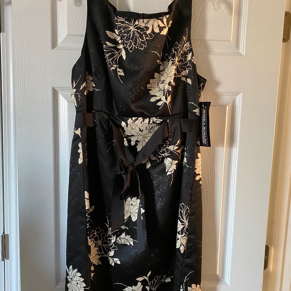 NWT- Jessica Howard Dress
